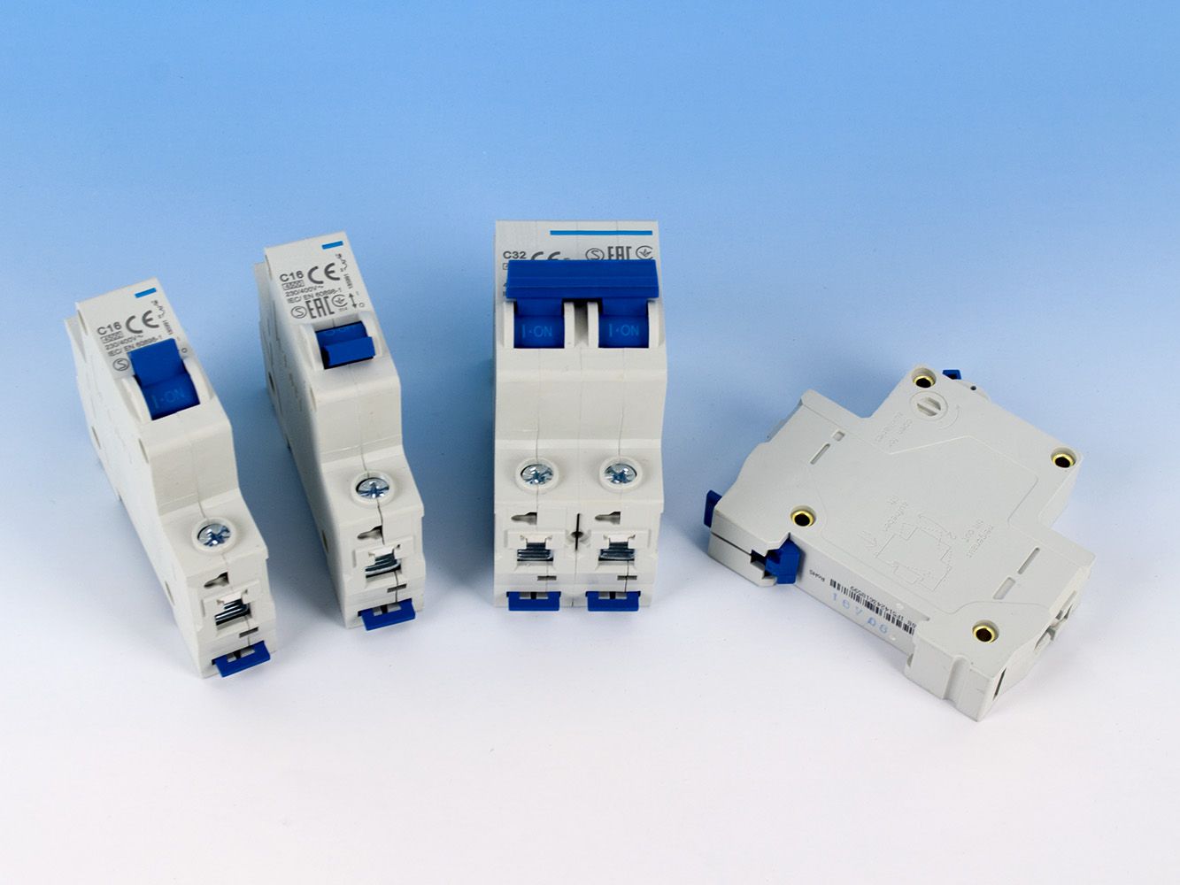 Economical Circuit Breaker, DIN Rail Mounted