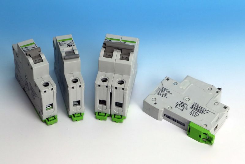 DIN Rail Mounted Circuit Breaker