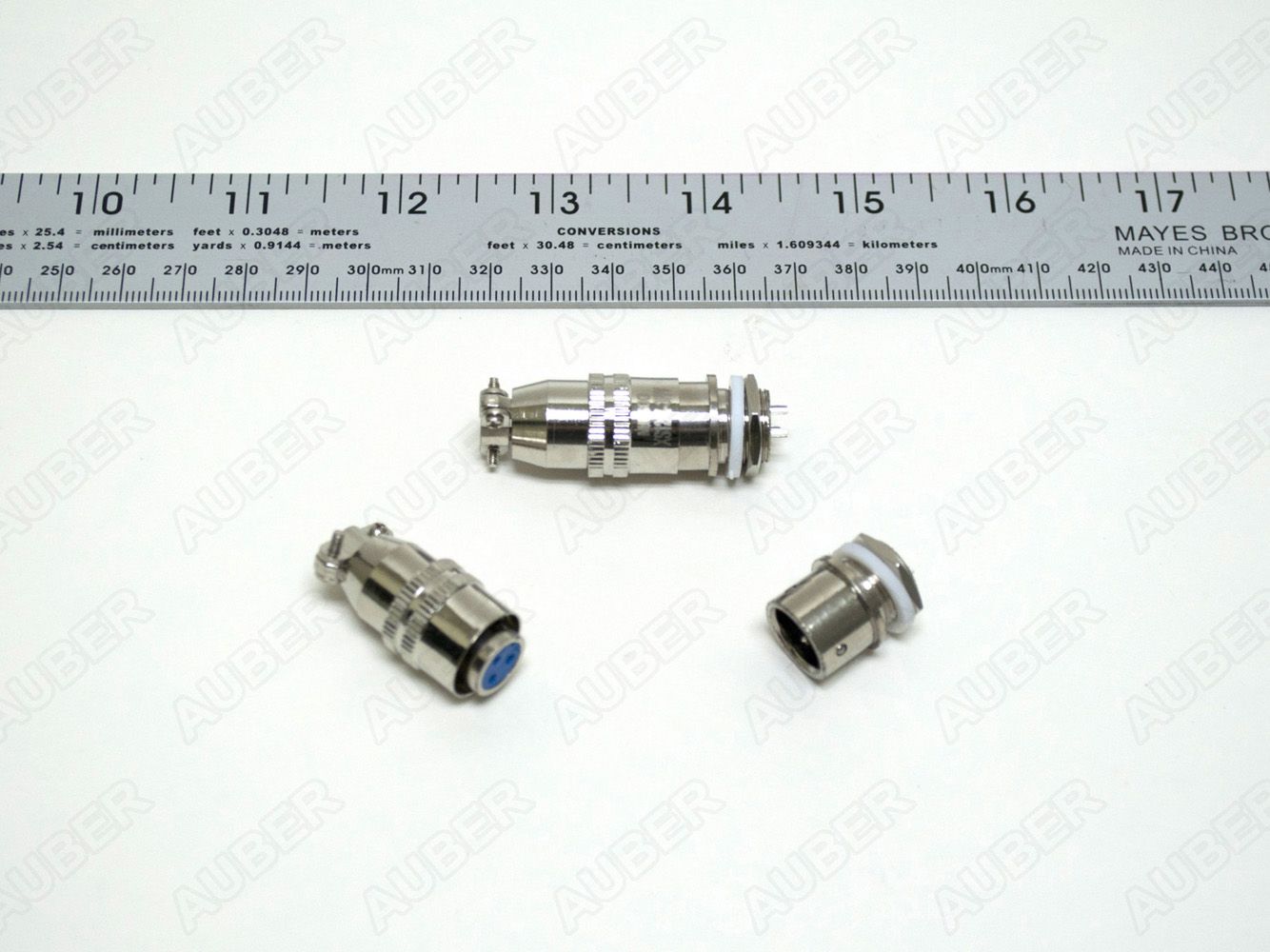 Panel mount connector for RTD sensor, 4-Pin - Click Image to Close